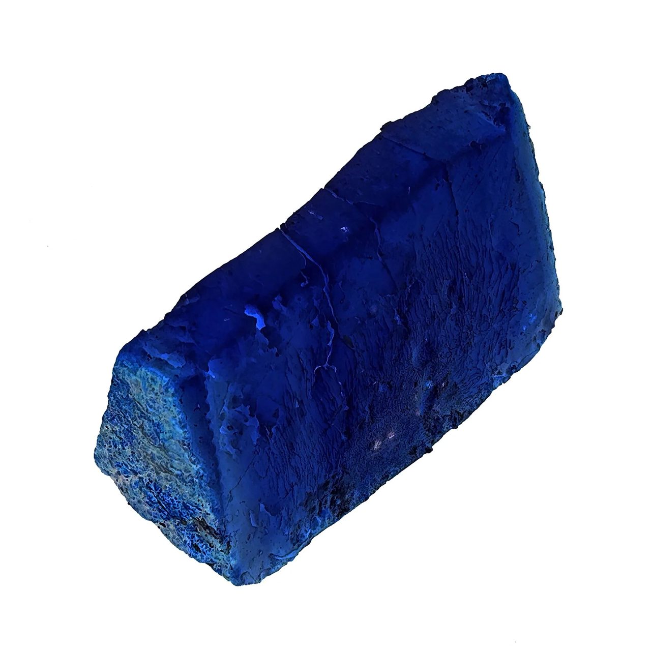 Pezzo di formaggio con i colori invertiti in Photoshop: appare come un blocco blu cobalto su sfondo bianco